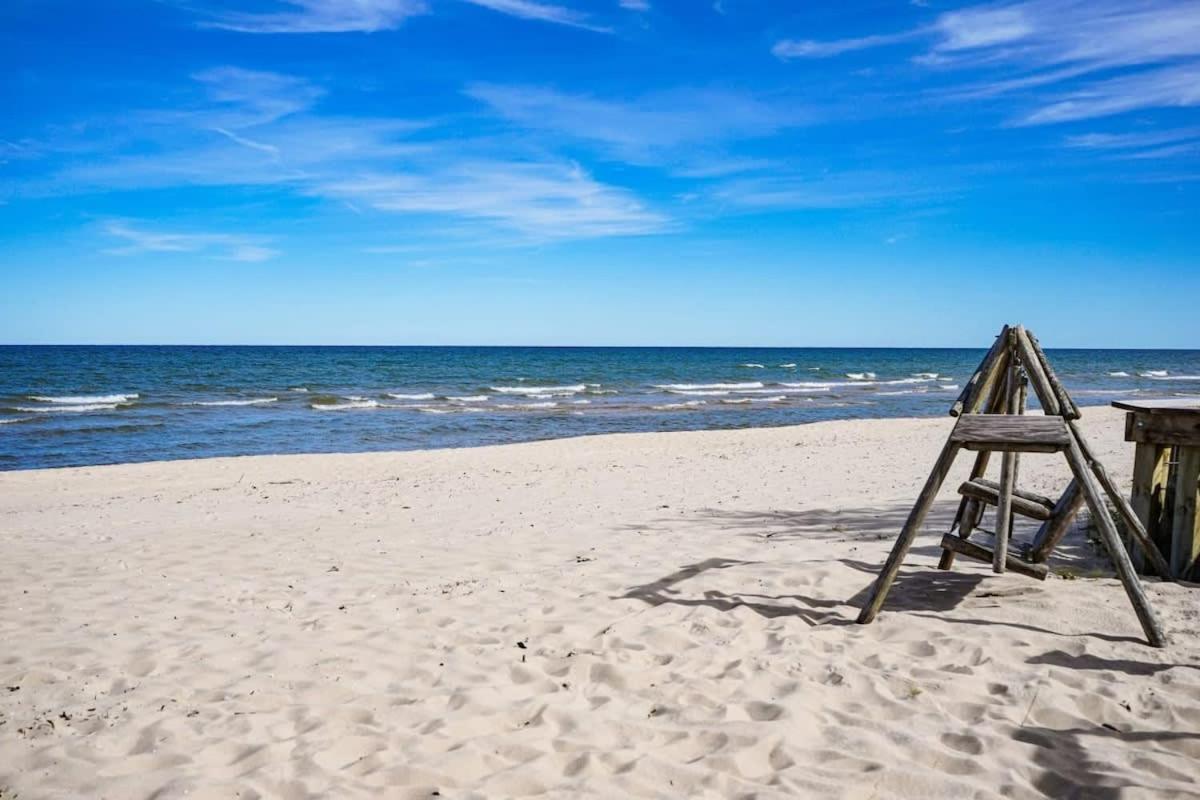 Beach Club Of Oscoda - The Lakeshore Cottage מראה חיצוני תמונה
